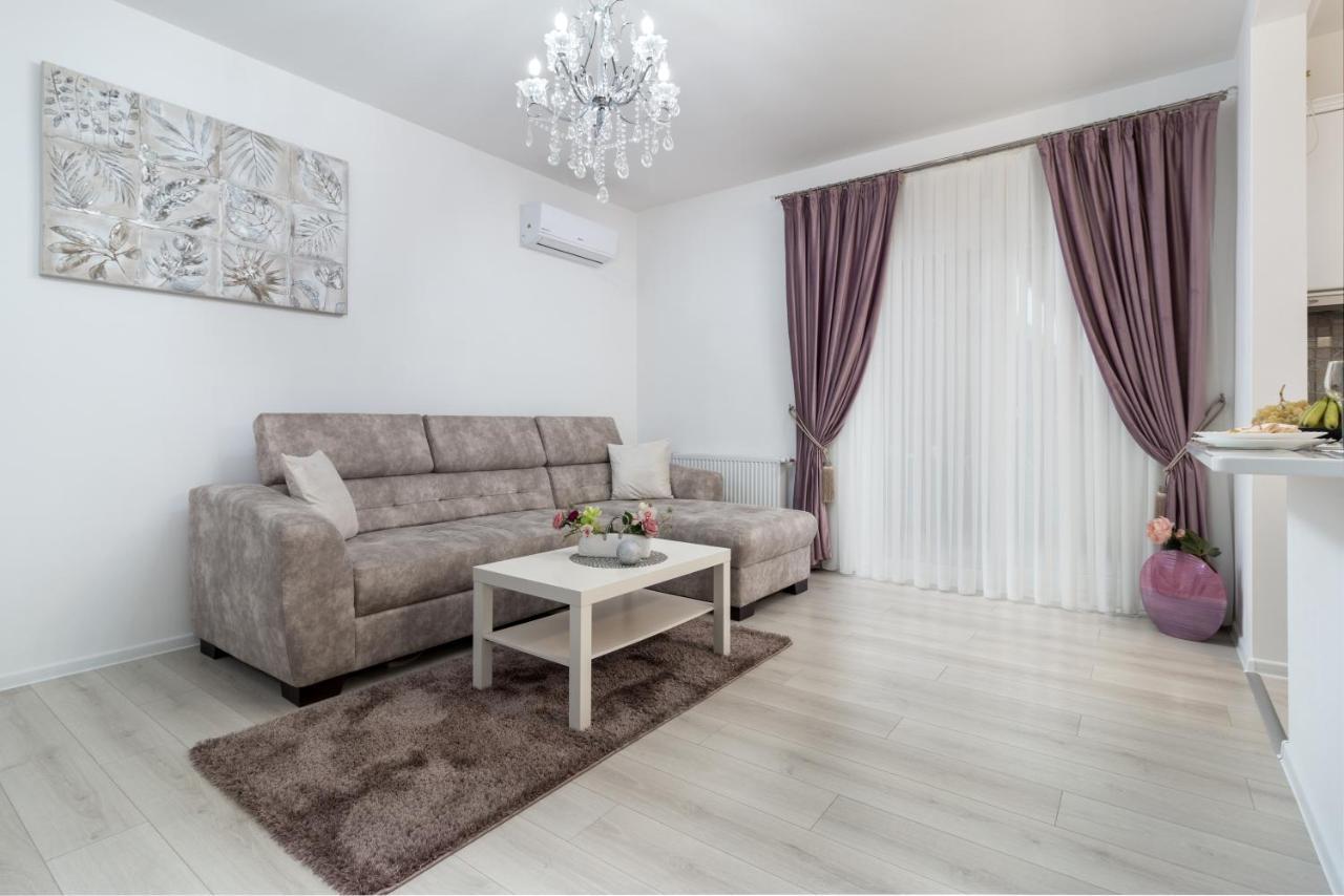 Premier Apartment Luceafarul Oradea Exterior foto